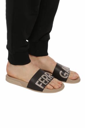 ‘amos’ slides with logo, zdjęcie 2 ‘amos’ slides with logo od Salvatore Ferragamo